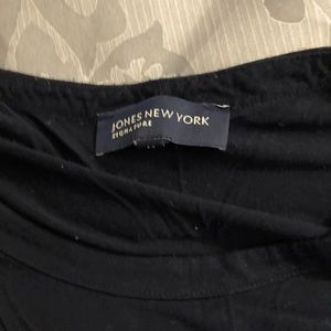 Navy jones New York top small